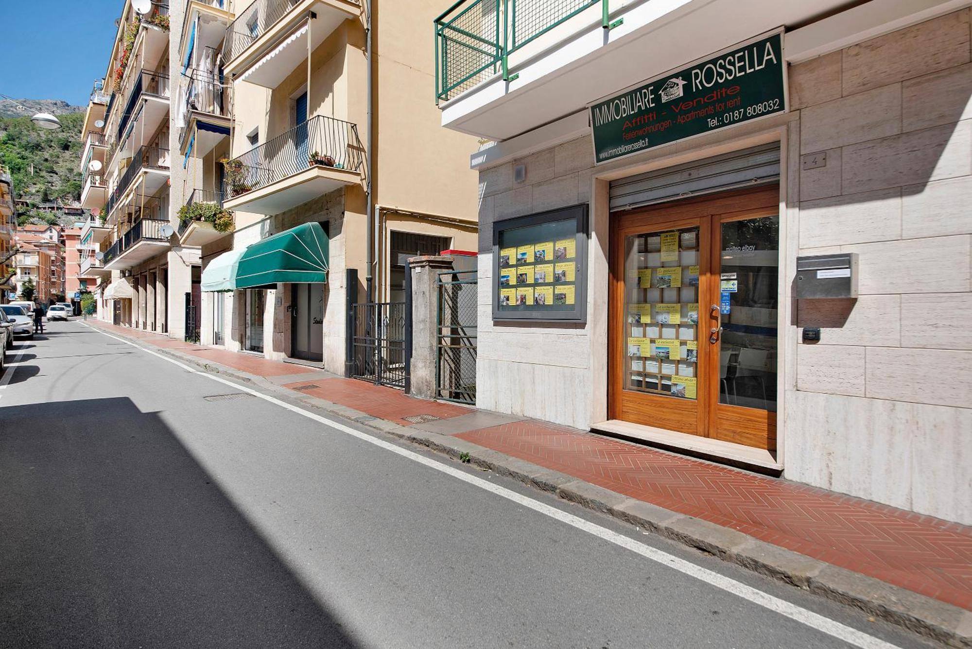 Bilocale Via Rimembranze 6 Apartment Levanto Bagian luar foto