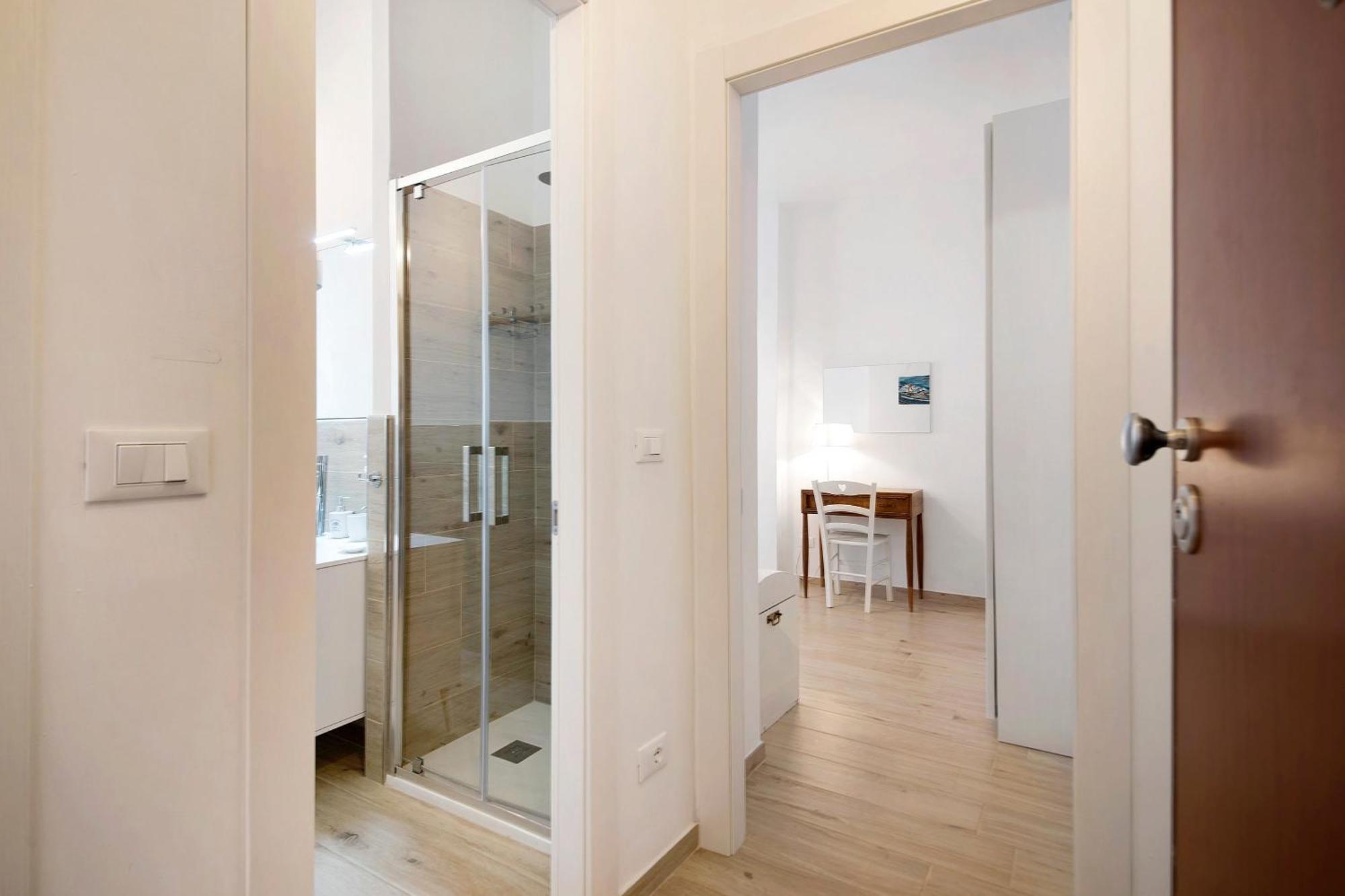 Bilocale Via Rimembranze 6 Apartment Levanto Bagian luar foto